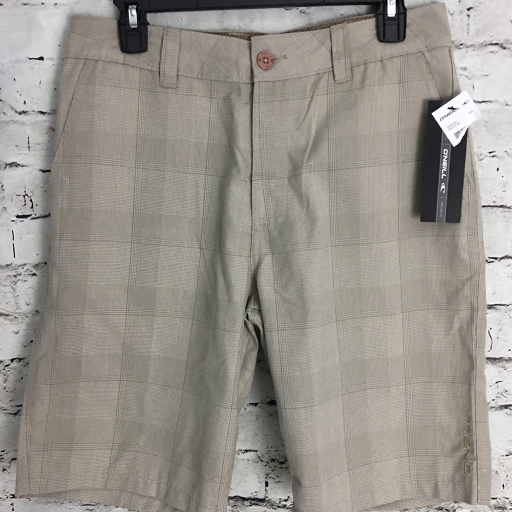 New with tags men O’Neil casual beige plaid shorts
